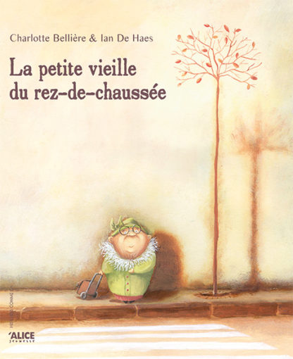 La petite vieille du rez-de-chaussée