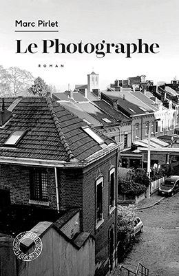Le Photographe / Derrière la porte