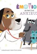 Un petit chat anxieux
